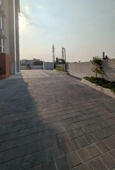 1 ACRE – DRIVEWAY FINISHING WORK