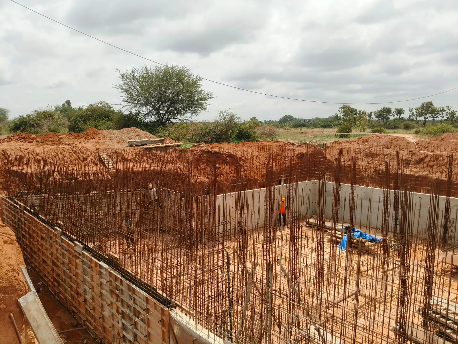 STP outer wall concrete works are in progress.