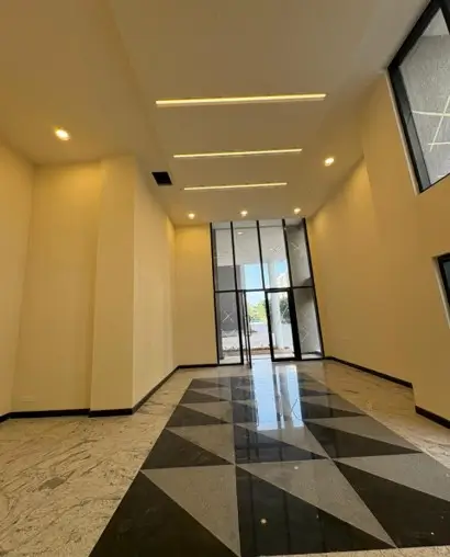IVORY PHASE 1 I-TOWER LOBBY, CORRIDOR