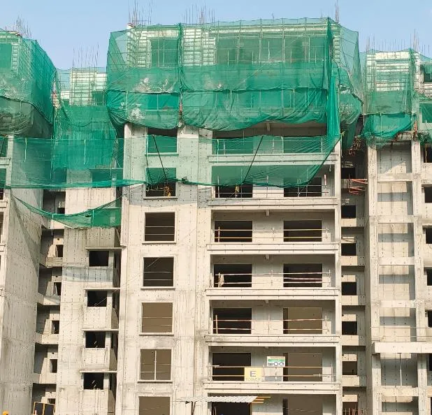 Tower – E: Eighth floor slab completed.