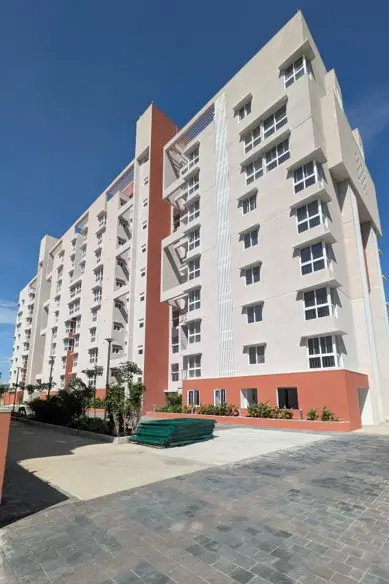 A & B BLOCK – EAST ELEVATION