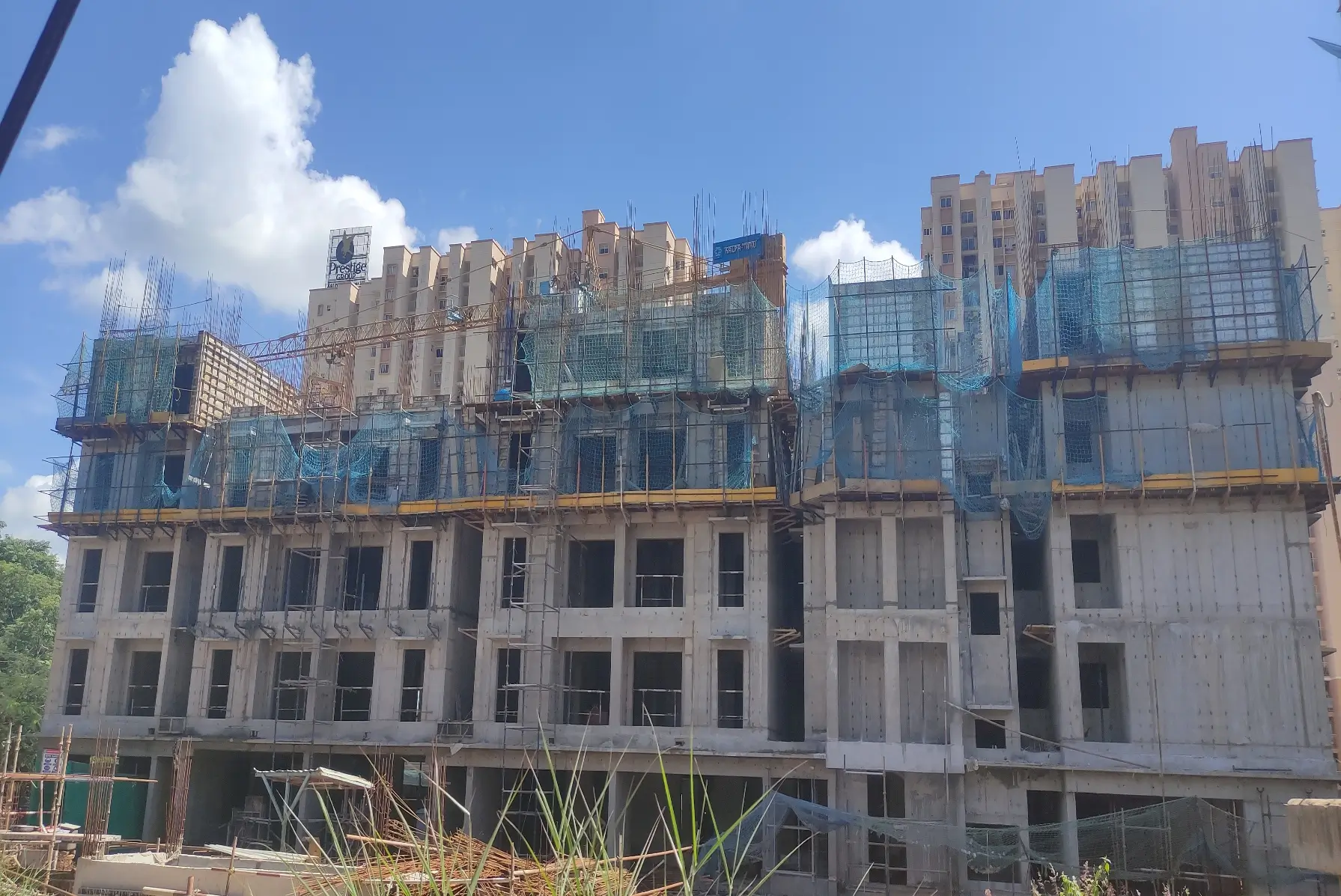 Wing A – 5th floor slab shuttering in progress