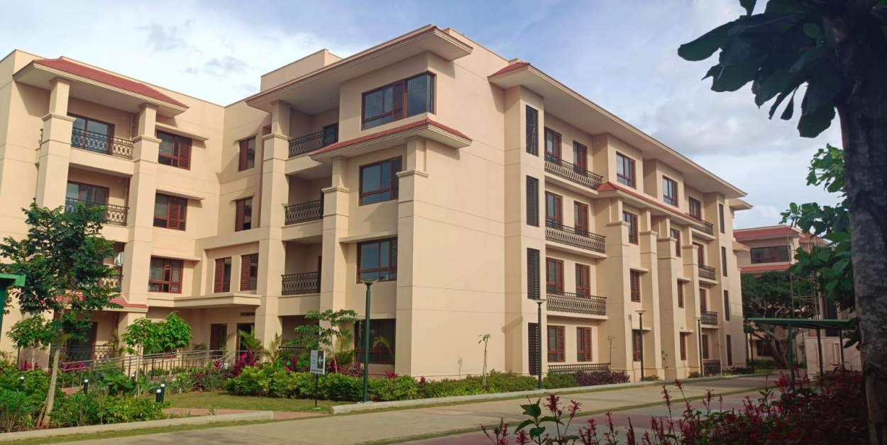 J&K cluster terrace Area final finishing along with QA snag.