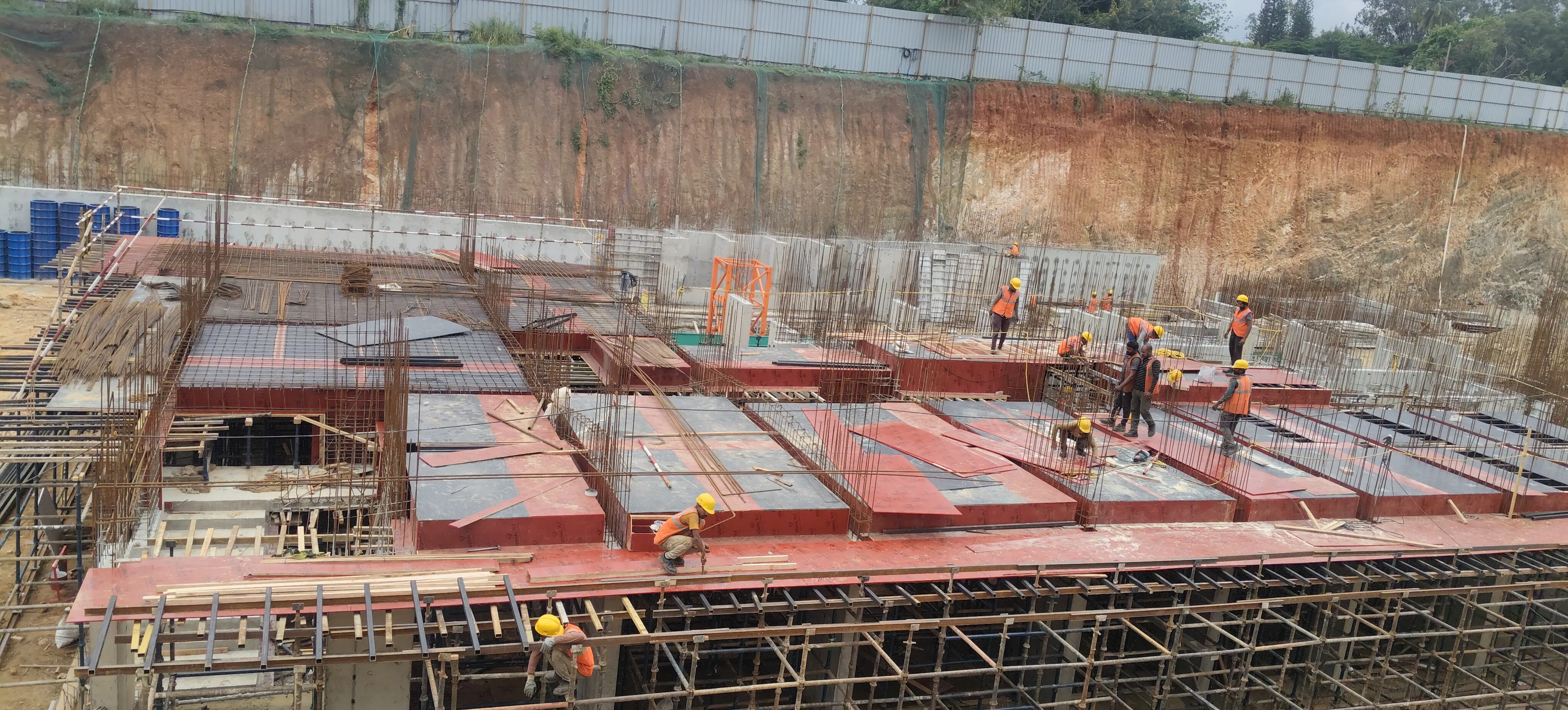 LUMINA: TOWER A-On Casting of Footing/Raft