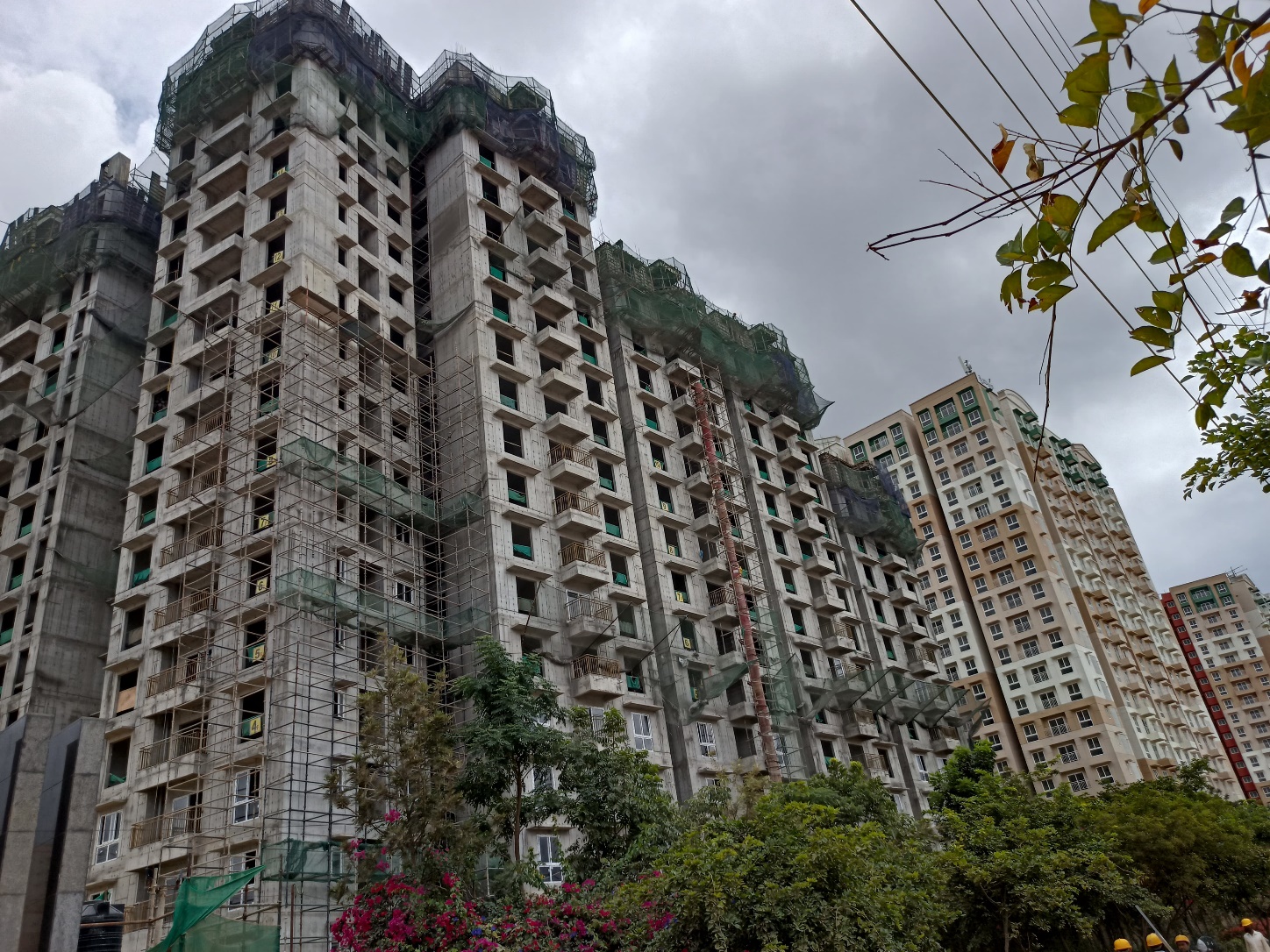 Wing B: 18th floor level structural work in progress